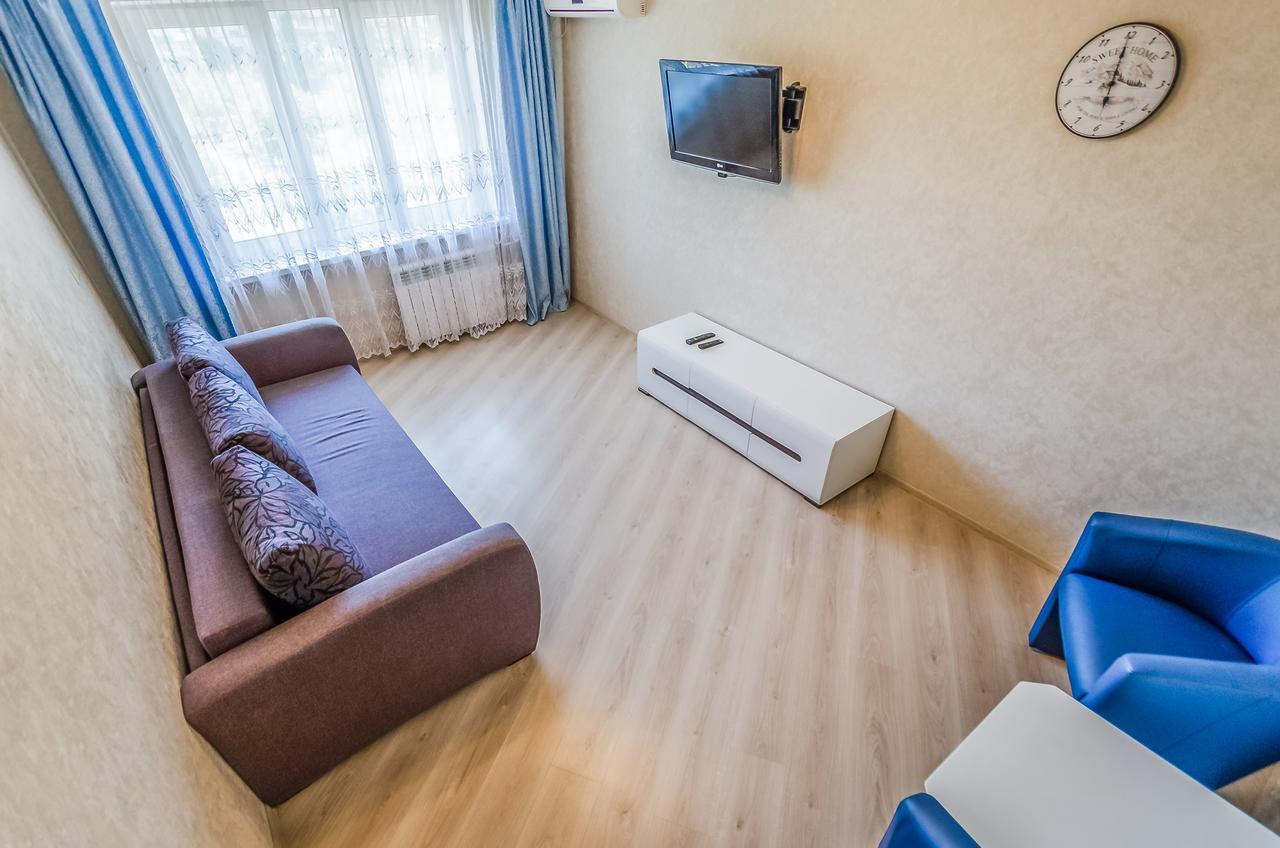 Artal Apartment On Obolonskyi Avenue 16A Kiev Luaran gambar