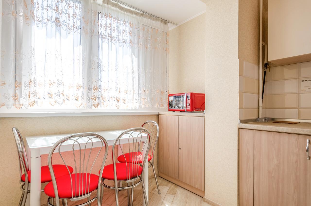Artal Apartment On Obolonskyi Avenue 16A Kiev Luaran gambar