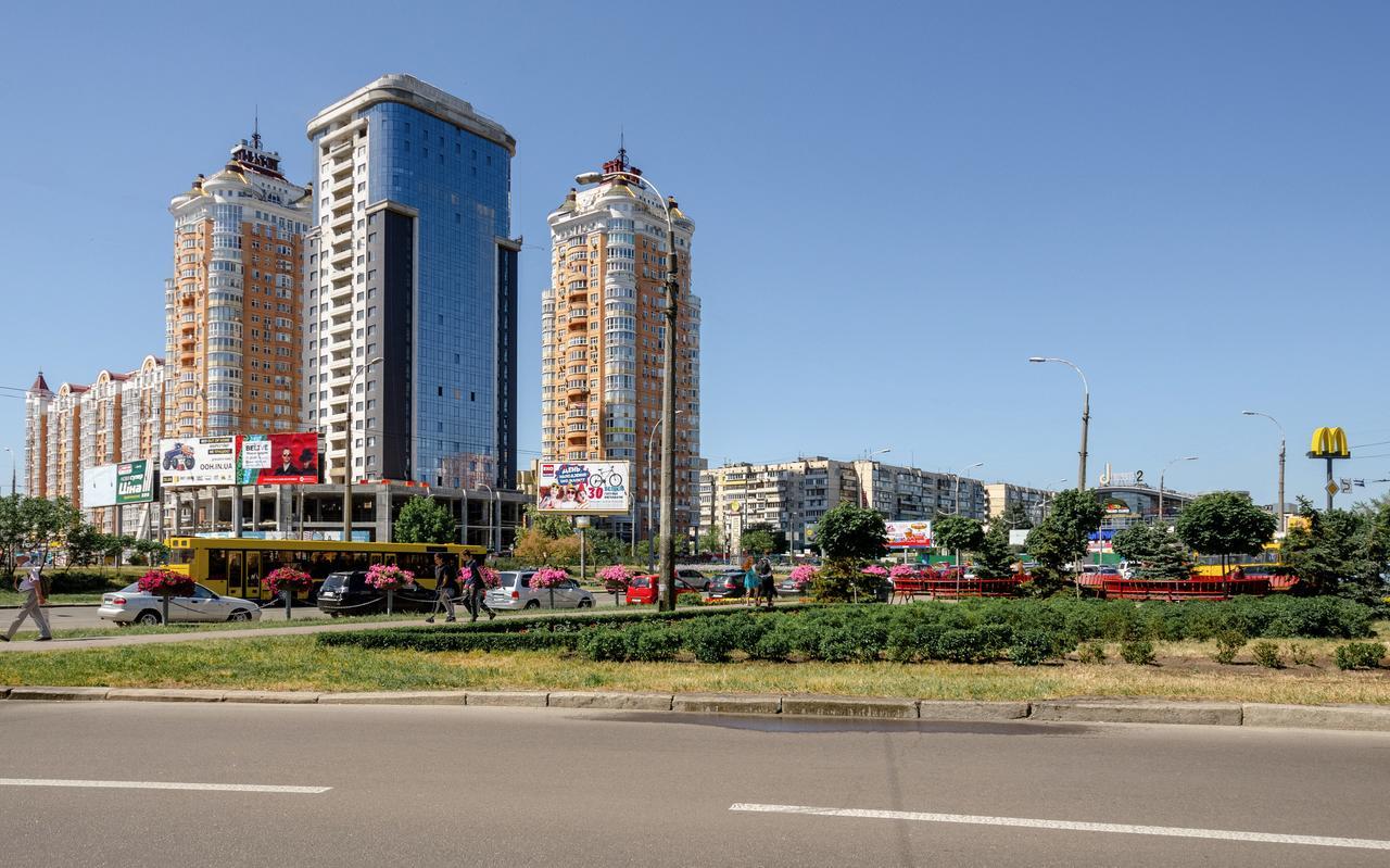 Artal Apartment On Obolonskyi Avenue 16A Kiev Luaran gambar