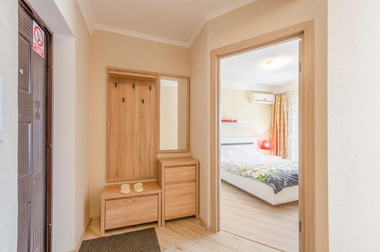 Artal Apartment On Obolonskyi Avenue 16A Kiev Luaran gambar