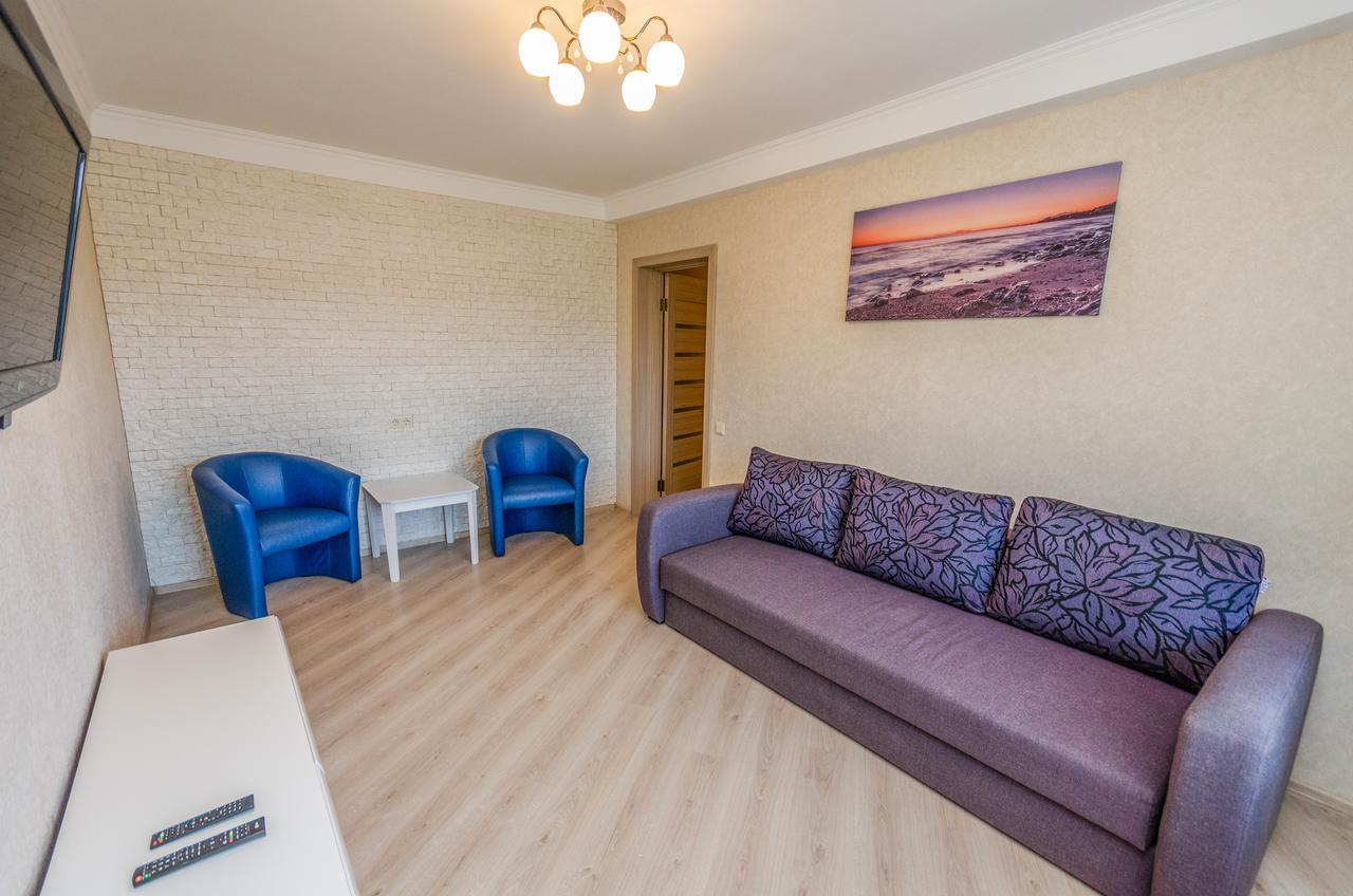 Artal Apartment On Obolonskyi Avenue 16A Kiev Luaran gambar